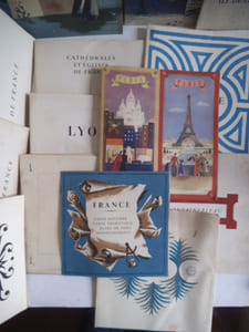 Commissariat général au tourisme Ile de France-. Fontainebleau- Paris- Jardins de France- RIVIERA- Château de France- Bretagne- Ski en montagne- Paris- Lyon- France