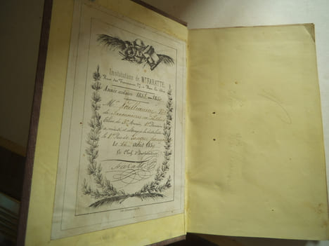 Récits et épisodes de l’histoire de France . REAUME E.J.