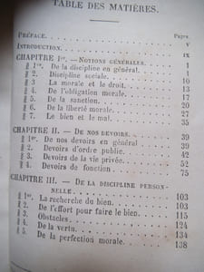 Précis de morale rationnelle.