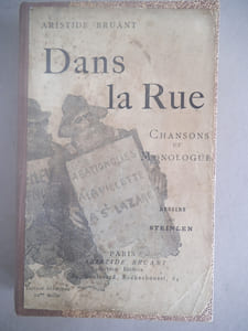 Dans la rue