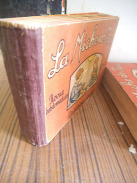 LA MICHE DE PAIN . TRIBOU Marie 