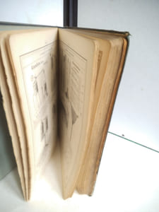 catalogue Maison centrale d'accessoires de pharmacie française  et étrangers
