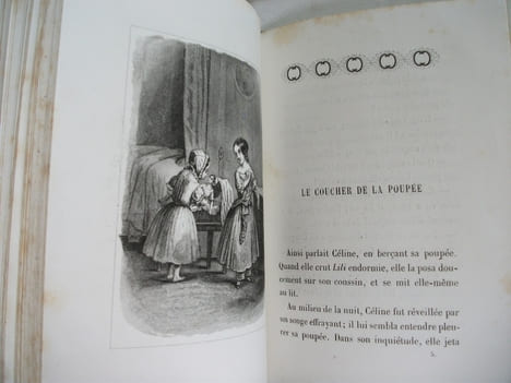 Les jeux de la poupée Conversations d’une petite fille avec sa poupée. anonyme 