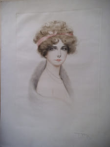 Portait de jeune femme au collier de perles.