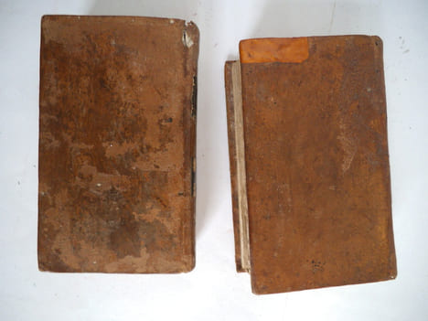 Lettres de Madame de SEVIGNE à sa fille et à ses amis.. SEVIGNE Madame de