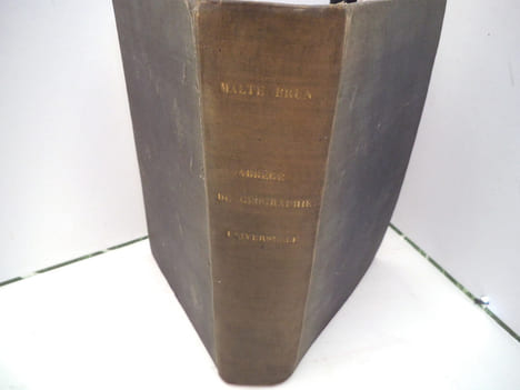 Abrégé de géographie universelle. MALTE BRUN