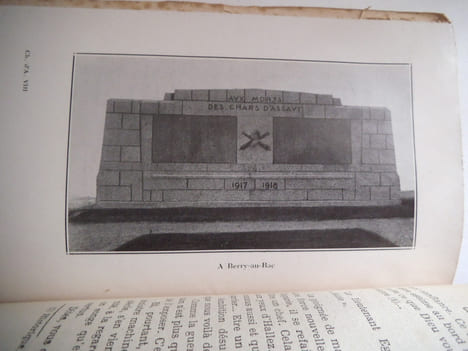 Ceux des chars d’assaut. CORLIEU JOUVE