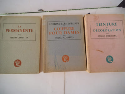 Teinture et décoloration- Notions élémentaires de coiffure pour dames- La permanente