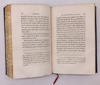 Mémoires de Mademoiselle Bertin sur la reine Marie-Antoinette, avec des notes et des éclaircissements.