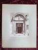 Photographie ancienne : Italia, Perugia (Pérouse) - porte du Palais du Capitaine du Peuple.. [PHOTOGRAPHIE ANCIENNE]