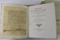 Archives de Bretagne. Recueil d'actes, de chroniques et de documents historiques rares ou inédits publié par la Société des Bibliophiles Bretons et de l'Histoire de Bretagne. Tome IV à VIII. Tome IV. Lettres et mandements de Jean V, duc de Bretagne de 1402 à 1406. Tome V. Lettres et Mandements de Jean V, duc de Bretagne de 1407 à 1419. Tome VI. Lettres et Mandements de Jean V, duc de Bretagne de 1420 à 1431. Tome VII. Lettres et Mandements de Jean V, duc de Bretagne de 1431 à 1440. Tome VIII. Lettres et Mandements de Jean V, duc de Bretagne de 1441 et 1442. Supplément et Table.