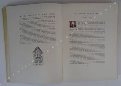 Les Hospices Civils de Lyon ( 542 - 1952 )