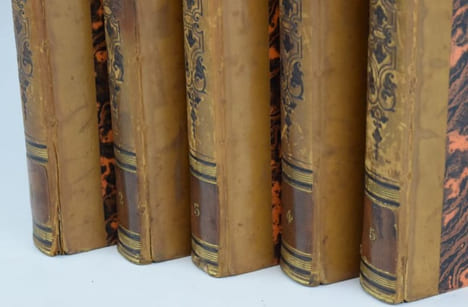 Voyage du maréchal duc de Raguse en Hongrie, en Transylvanie, dans la Russie méridionale, en Crimée, et sur les bords de la Mer d'Azoff, à ...