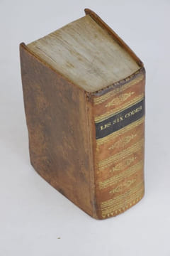 Les six codes du Royaume, précédés de la charte constitutionnelle, et suivis des lois et ordonnances concernant la liberté de la presse, des lois sur ...