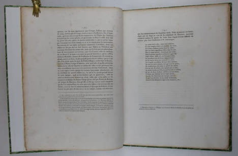 Vues pittoresques de la Cathédrale de Chartres, et détails remarquables de se monument ; dessinés par Chapuy. Avec un texte historique et descriptif ...