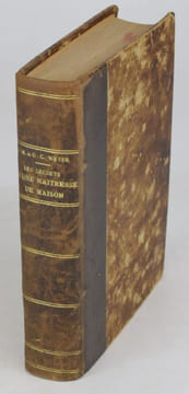 Les Secrets d'une Maîtresse de Maison. Avec des bandeaux et des culs-de-lampe par Paul Devaux.. CONSTANTIN-WEYER, Maurice et Germaine.