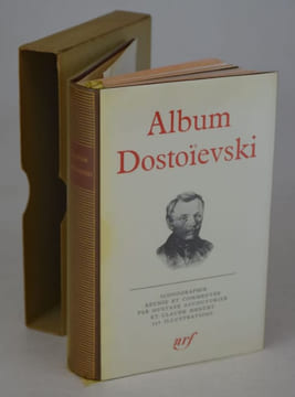 Album Dostoïevski. Iconographie choisie et commentée par Gustave Aucouturier et Claude Menuet.. [DOSTOÏEVSKI] ; AUCOUTURIER, Gustave ; MENUET, Claude.