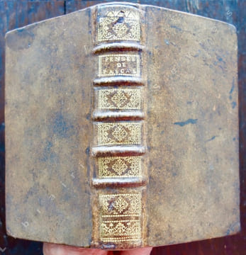 Pensées de Pascal sur la religion, & sur quelques autres sujets. Nouvelle édition. Augmentée de plusieurs pensées, de sa vie, & de quelques discours. ...