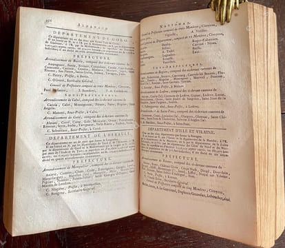 Almanach National de France, l'an neuvième de la République françoise une et indivisible. Présenté au Gouvernement et aux premières autorités. ...