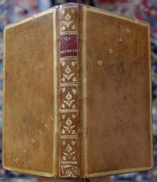 Quinti Horatii Flacci poëmata, scholiis sive annotationibus, instar commentarii, illustrata a Joanne Bond. Editio nova. HORACE (QUINTUS HORATIUS ...