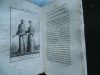 BEAUTES DE L ' HISTOIIRE DE FRANCE ou EPOQUES INTERESSANTES , TRAITS REMARQUABLES , BELLES ACTIONS , ORIGINES , USAGES ET MOEURS , DEPUIS LA FONDATION DE LA MONARCHIE JUSQU ' A NOS JOURS Orné de huit planches représentant les costumes des différens siècles .