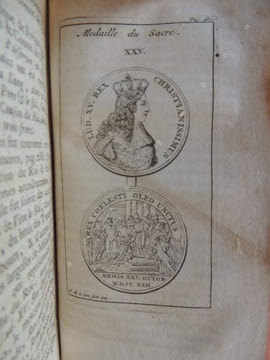 TRAITE HISTORIQUE ET CHRONOLOGIQUE DU SACRE ET COURONNEMENT DES ROIS ET REINES DE FRANCE . Depuis Clovis I jusqu' à présent & de tous les ...