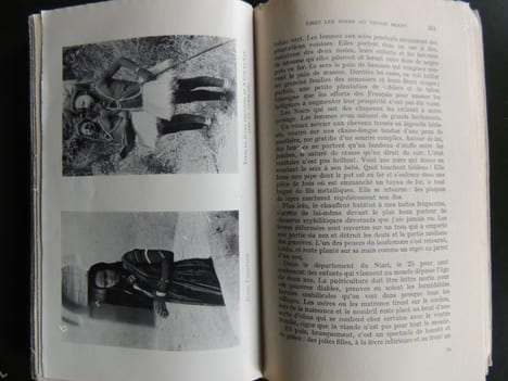 SUR LES ROUTES D ' AFRIQUE De la Méditerranée au Congo Avec 32 illustrations en hors texte . BUHLER Jean