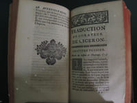 TRADUCTION DU TRAITE DE L 'ORATEUR DE CICERON avec des notes avec le texte à la suite de la traduction