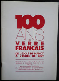 100 ans de verre français de l'école de Nancy à l'école de Biot.