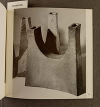 Céramique contemporaine.