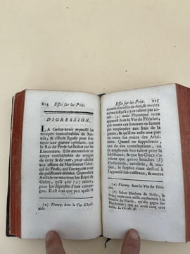Essai sur la police générale des grains, sur leurs prix & sur les effets de l'Agriculture. HERBERT Claude Jacques ] 