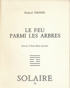 Le feu parmi les arbres