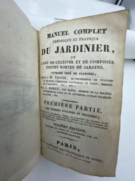 Manuel complet théorique et pratique du jardinier ou l'art de cultiver et de composer toutes sortes de jardins.. BAILLY Charles-François dit Bailly de ...
