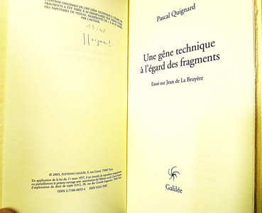 Une gêne technique à l'égard des fragments. Essai sur Jean de La Bruyère.