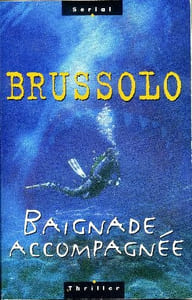 Baignade accompagnée (Bathing unsafe, sharks swimming !) 