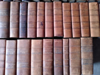 PATROLOGIAE (latina/patrologie latine) CURSUS COMPLETUS sive bibliotheca universalis, integra, uniformis, commoda ... Pars latina Parisiis, excudebat, Migne, 1844-1855 222 tomes in 4 (114 volumes) + suppléments 1/3/4 Reliure demi cuir, dos à nerfs. Suppléments brochés. Etat intérieur bon. Tampon de congrégation religieuse Etat extérieur: Reliure solide. Cuir des dos craquelés sur une cinquantaine de volume. Dos manquant sur le volume 31/32. Manque de cuir sur une dizaine de dos. Plat du premier volume, sur le point de se détacher.
Patrologie complète avec quelques suppléments
