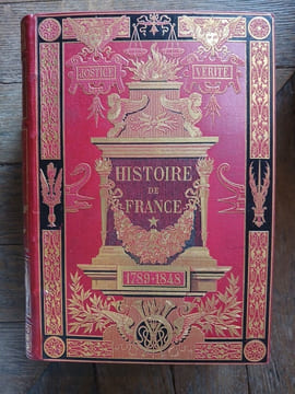 -L'histoire de France depuis les temps les plus reculés jusqu'en 1789 racontée à mes petits-enfants.. François Guizot