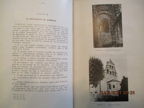 Etude sur les choeurs à chapelles rayonnantes dépourvus de déambulatoire.. SUAUDEAU (R.)