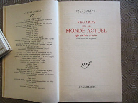Regards sur le monde actuel & autres essais. Nouvelle édition revue et augmentée.. VALERY (Paul)