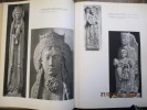 Encyclopédie photographique de l'art : Le Musée du Louvre - Sculptures du Moyen âge.. AUBERT (Marcel) et BEAULIEU (Michèle) 
