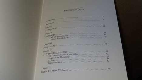 MON VILLAGE ENTRE LES LIGNES. PERREAU Robert