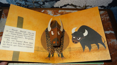 LE LIONCEAU POLISSON ET SES AMIS - LIVRE ANIMÉ - POP-UP. LUKES Rudolf