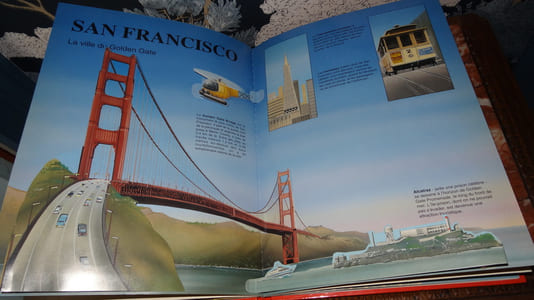 LE GRAND LIVRE ANIMÉ DES VILLES D'AMÉRIQUE DU NORD - 1991 - POP-UP