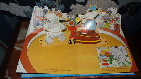 LE LIVRE ANIMÉ DU VOYAGE DE BABAR. BRUNHOFF Jean de