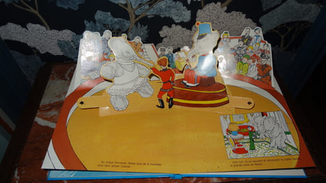 LE LIVRE ANIMÉ DU VOYAGE DE BABAR. BRUNHOFF Jean de