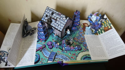 THE WONDERFUL WIZARD OF OZ - A COMMEMORATIVE POP-UP