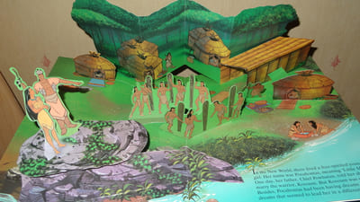 POCAHONTAS - POP-UP BOOK