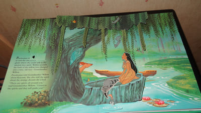 POCAHONTAS - POP-UP BOOK
