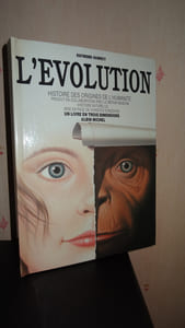 L'ÉVOLUTION - UN LIVRE EN TROIS DIMENSIONS - POP-UP
