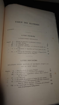 MAGYARS ET ROUMAINS DEVANT L'HISTOIRE. DE BERTHA A.